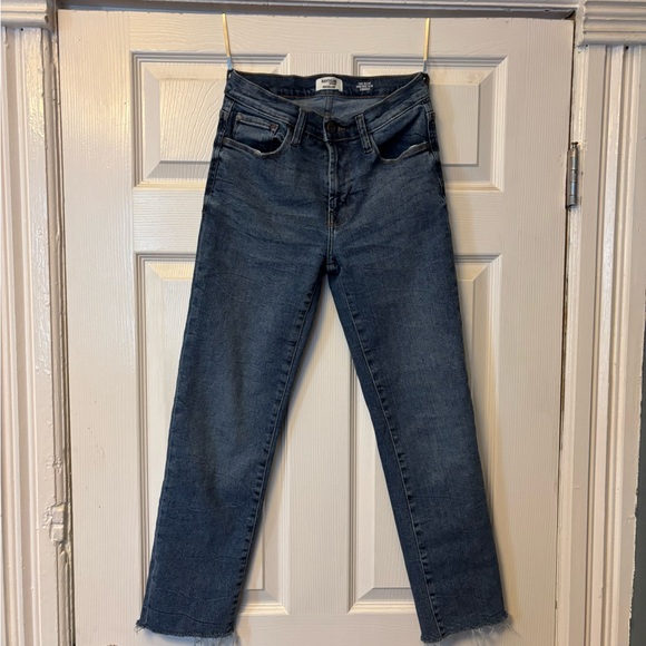 Kensie Denim - Kensie Dark Blue Cropped Straight Jeans